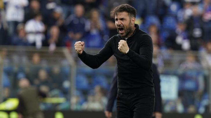 Como coach Cesc Fabregas